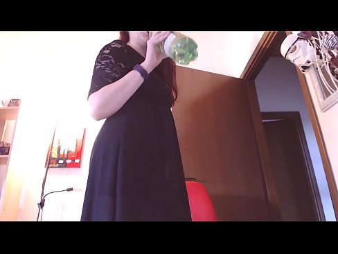 ❤️ Un schiavu sottumessu chì ama i mutandine brutte è luscious hè obligatu à masturbarsi dopu avè vistu stu video! ️ Solo porno à porn co.porngifmag.ru ️❤
